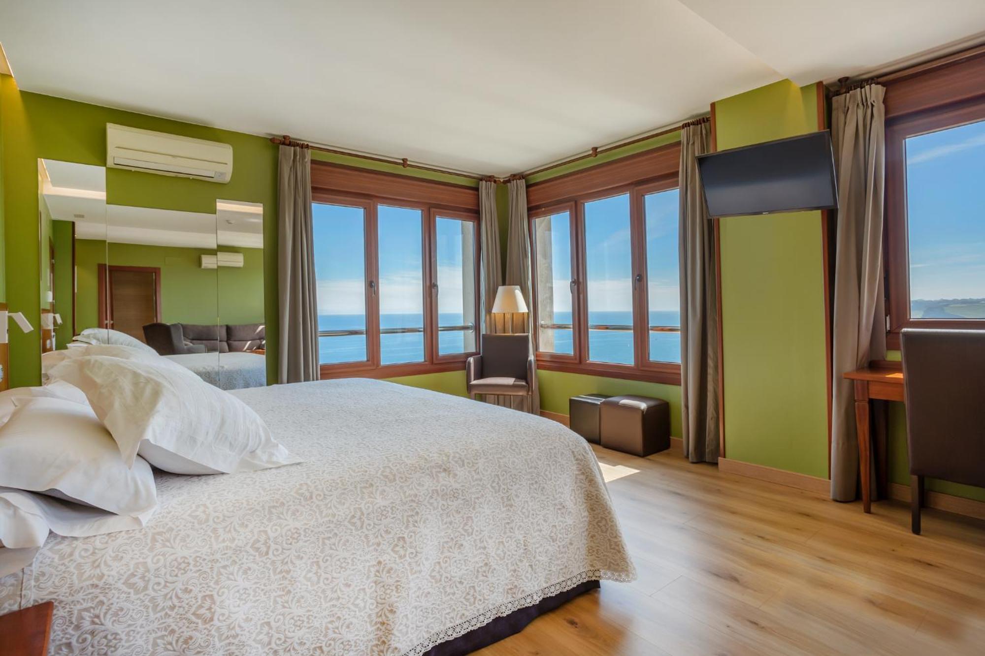 La Colina Hotell Gijón Eksteriør bilde